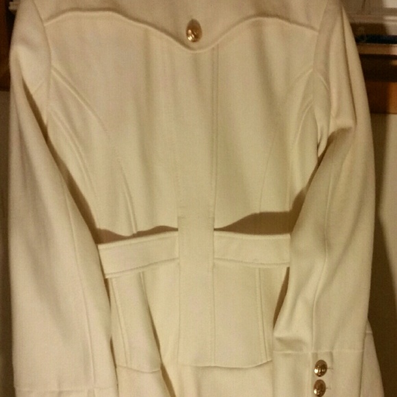 Coat - Picture 4 of 7